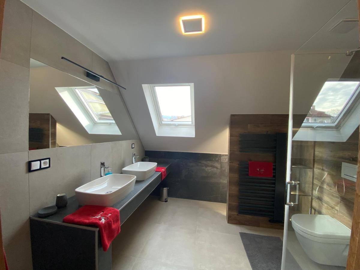 Yes Dream Apartment 耶塞尼克 外观 照片